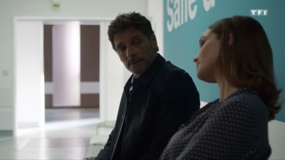 Les_Bracelets_Rouges_S01E02_avi4060.jpg